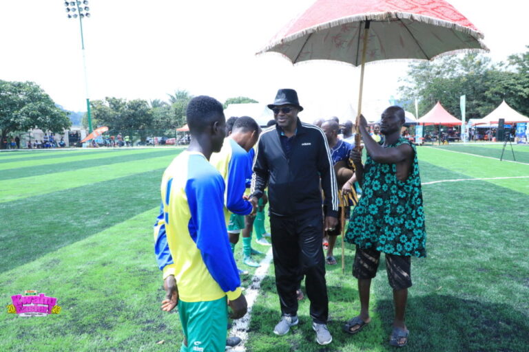 B0CF9F19-B2D6-48DF-B431-3174220BA407