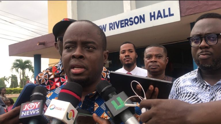 6BFFE45A-2459-42E5-9332-2F26D6B0253A