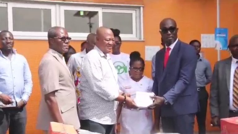 217CF803-017D-4C8C-AA4A-41F31572DFF9