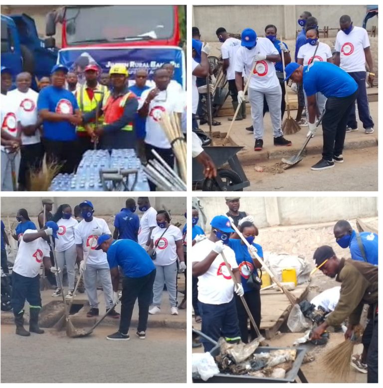 GridArt_20240914_215931856_copy_3280x3317