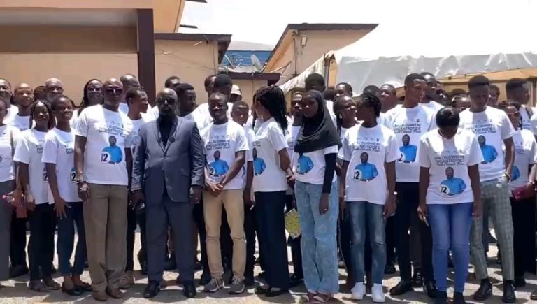 vf_VID-20250422-WA0341_52000