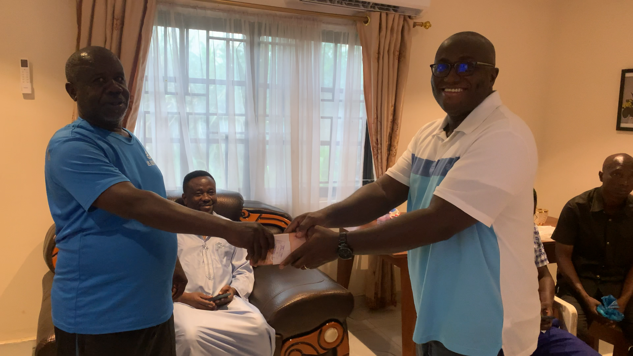 2025-11-24T23:15:46.881880